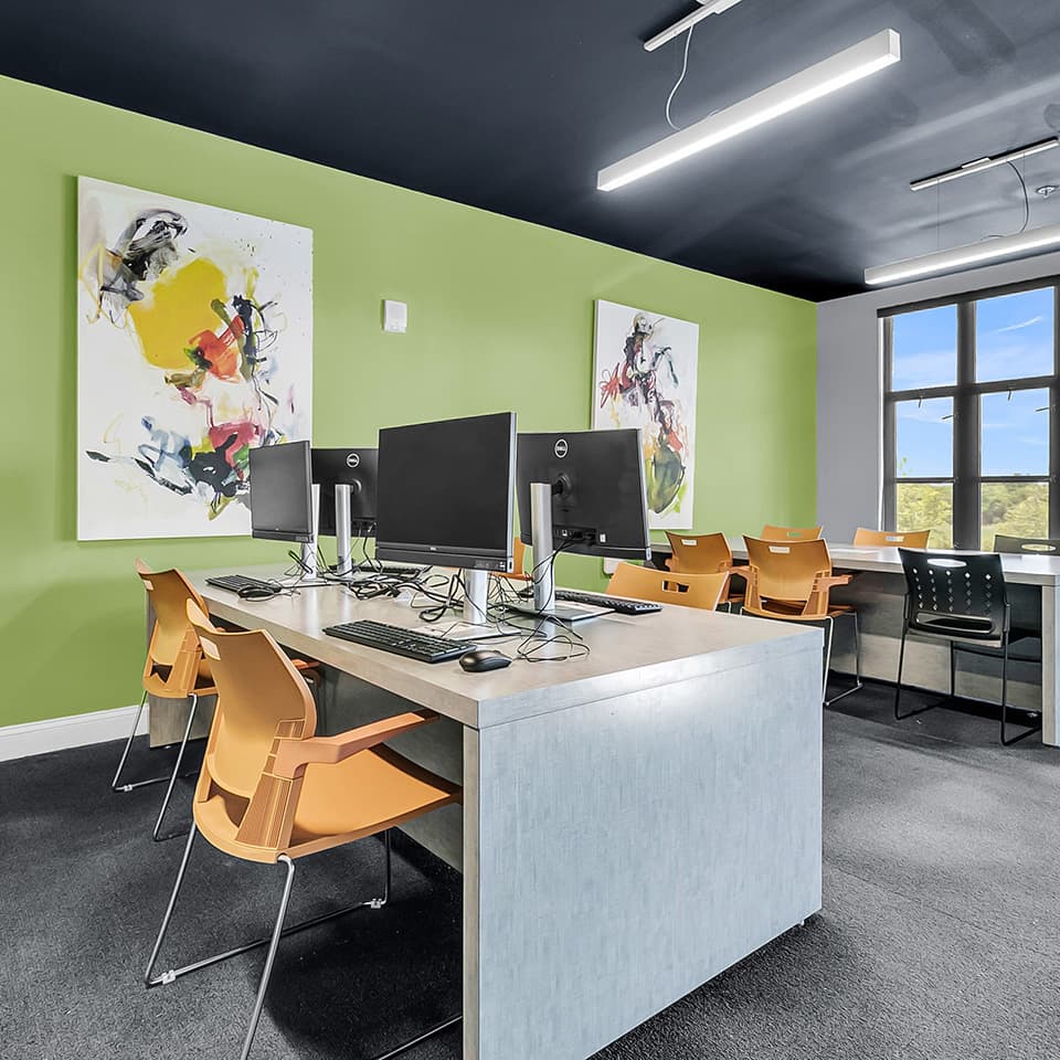 Study-Lounge-930-NoMo