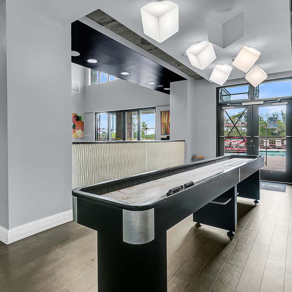 Clubhouse-01-930-NoMo